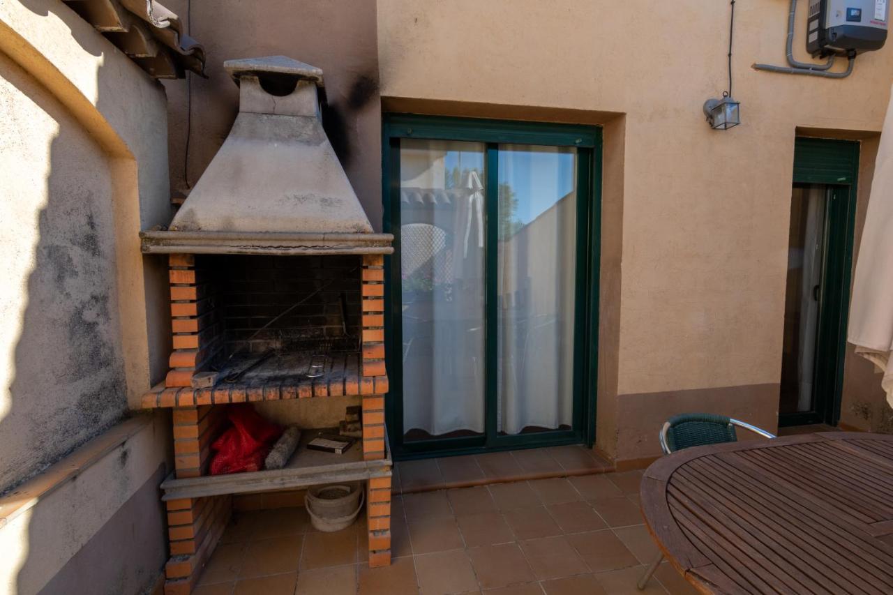 Hostal Casa De Nohales Exterior foto